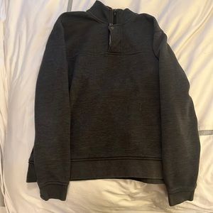 Orvis pullover with burgundy trim